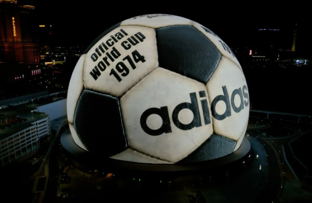 2 FIFA ADIDAS